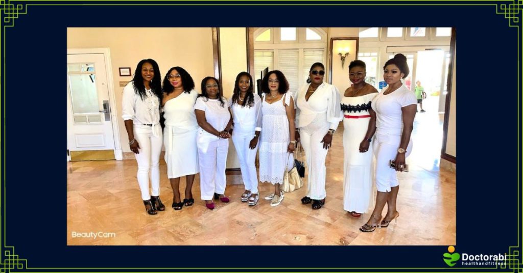 10 Reasons to attend your high school reunion - White Outfit