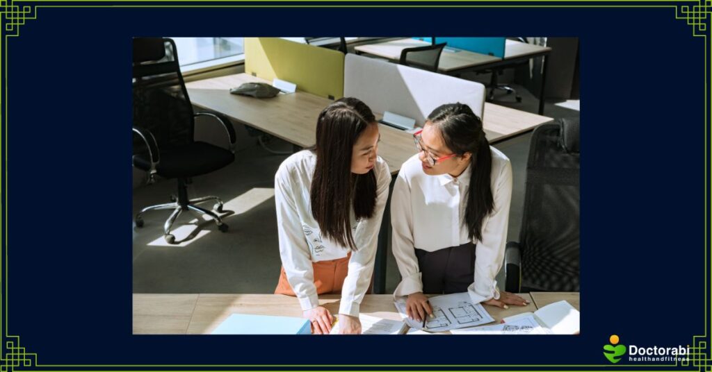 Women-standing-in-office